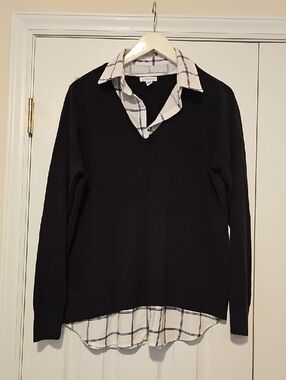 Croft & Barrow Black V-Neck Sweater Layered Over White Plaid Shirt